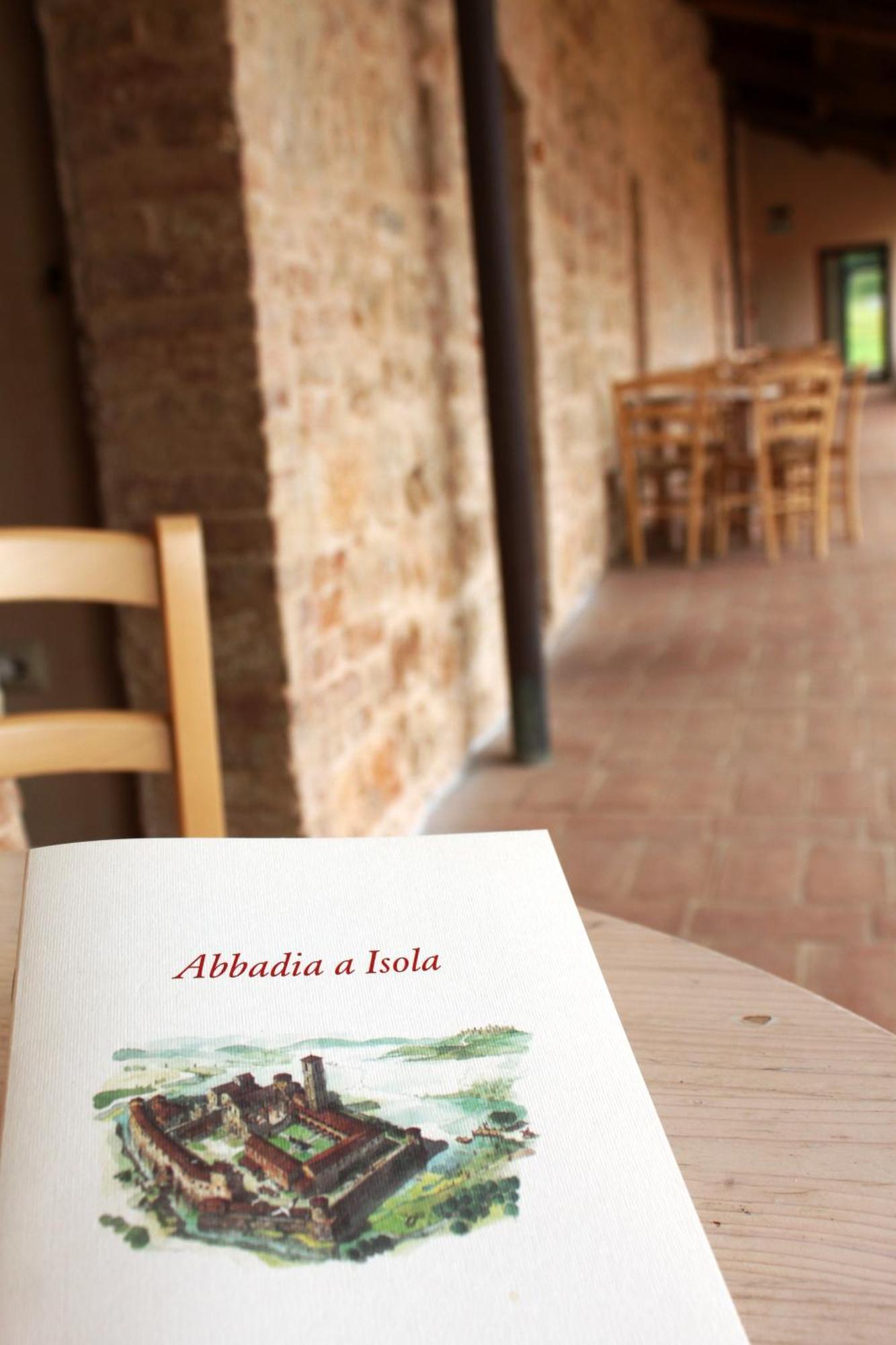 Ostello Contessa Ava Dei Lambardi Monteriggioni Exterior photo