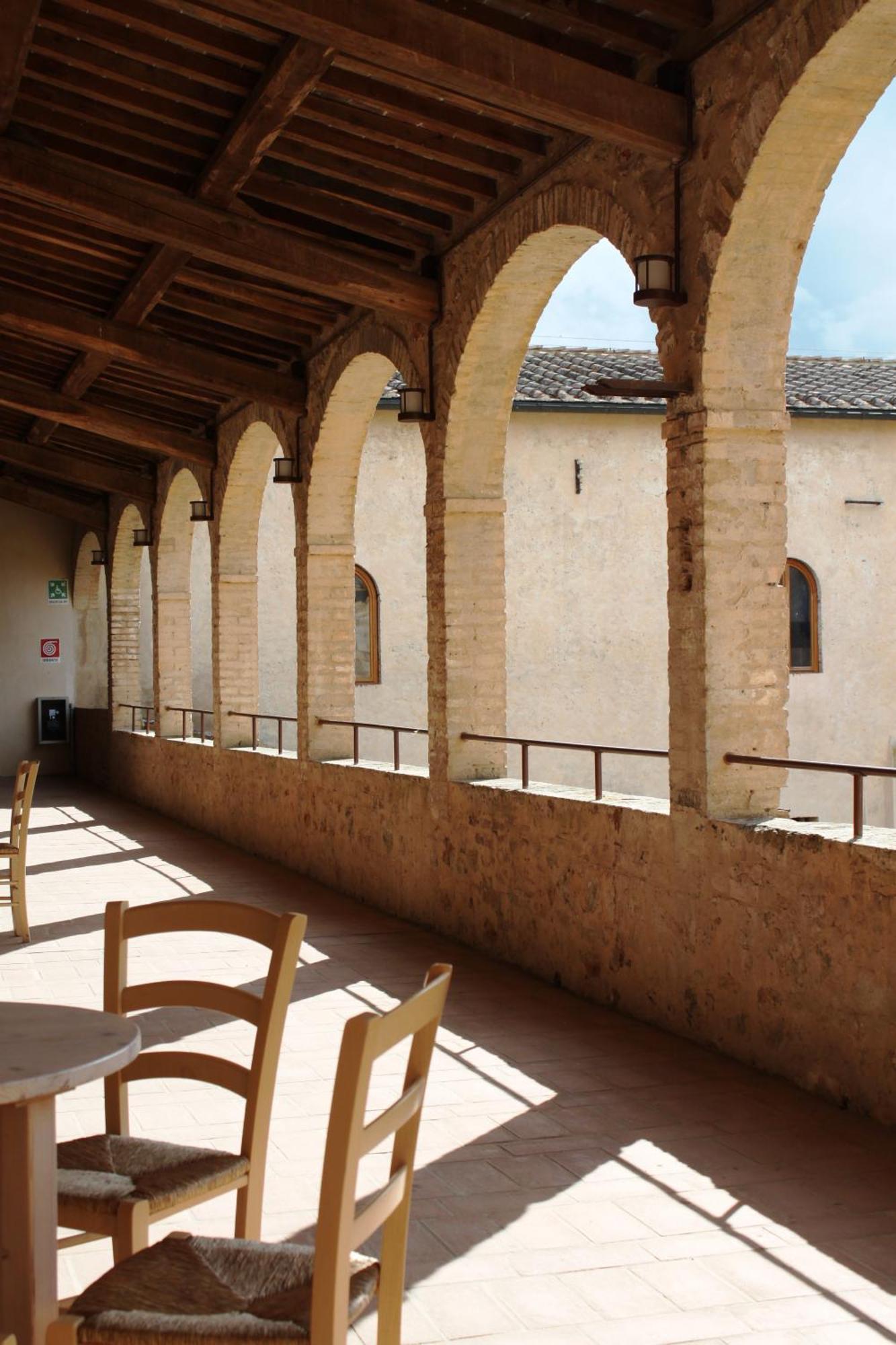 Ostello Contessa Ava Dei Lambardi Monteriggioni Exterior photo