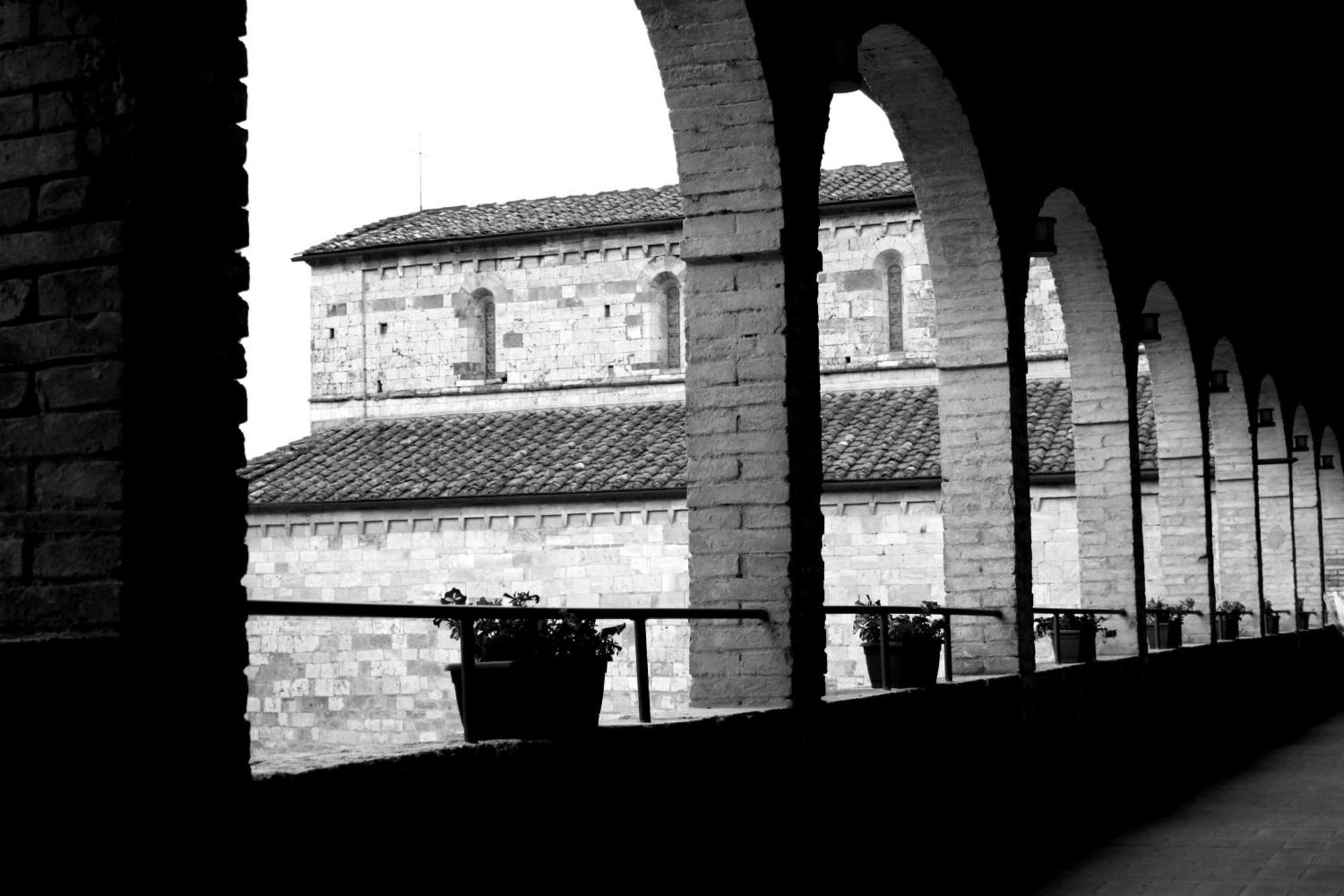 Ostello Contessa Ava Dei Lambardi Monteriggioni Exterior photo